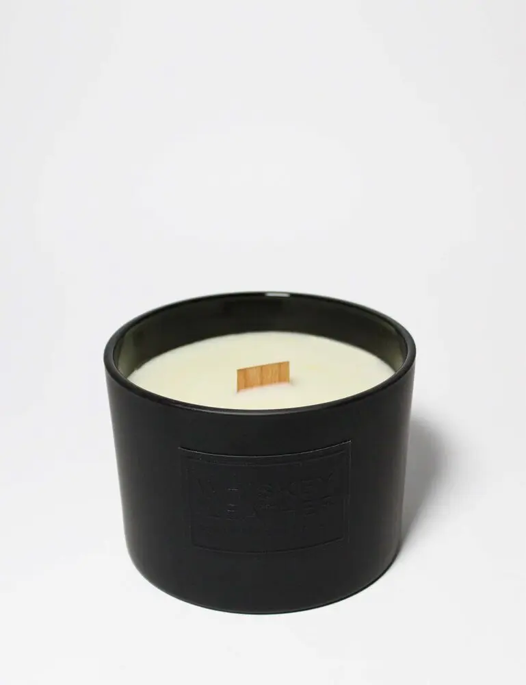 Vanilla Tobacco 12 Oz Scented Candle - Image 3