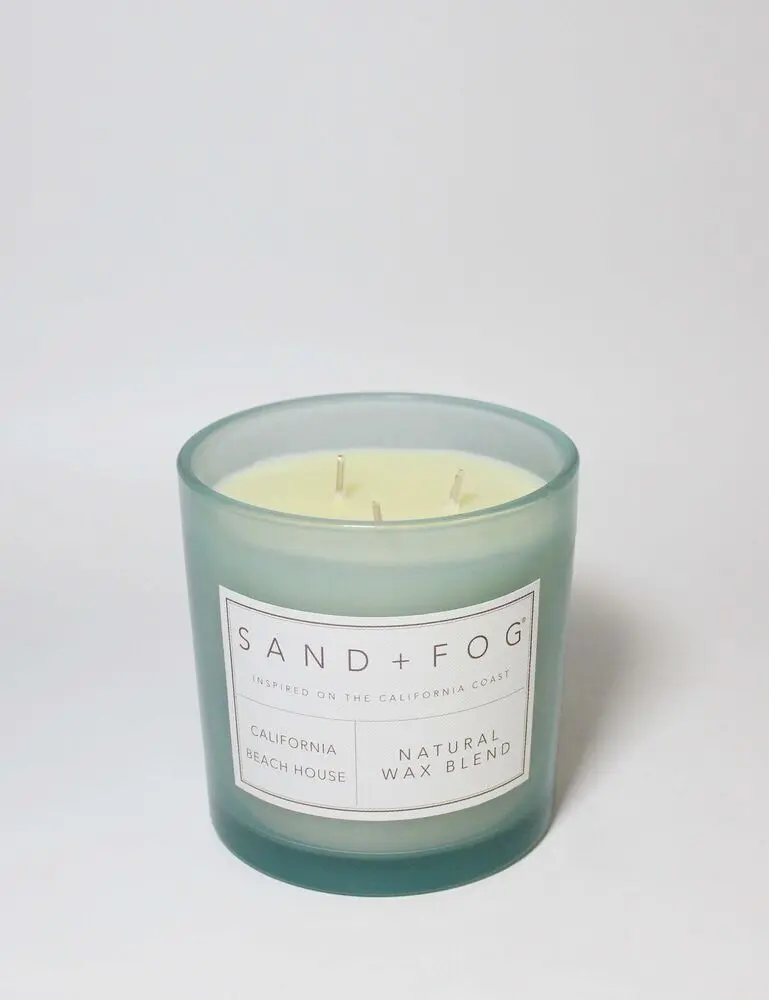 California Beach House 21 Oz Scented Candle - Image 3